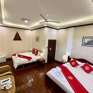 Phathana Royal View Guest house